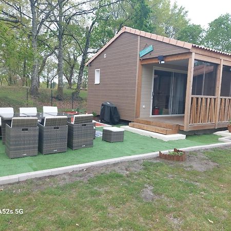 La Cabane 27 ~ Chalet Cosy Au Bord Du Lac De Peyre لابوير المظهر الخارجي الصورة